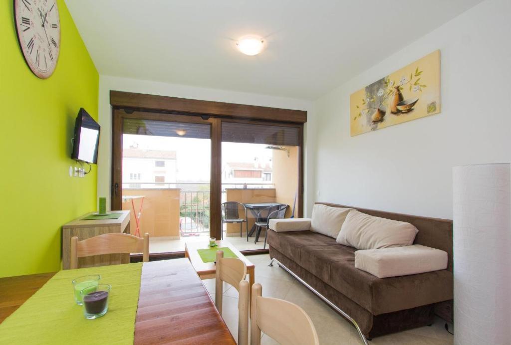 Villa Patricija-Apartmani ポレッチ エクステリア 写真