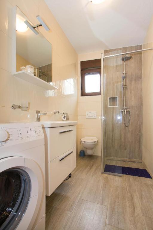 Villa Patricija-Apartmani ポレッチ エクステリア 写真