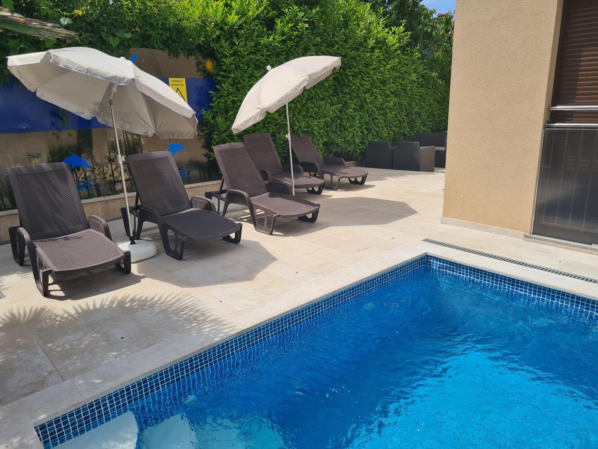 Villa Patricija-Apartmani ポレッチ エクステリア 写真